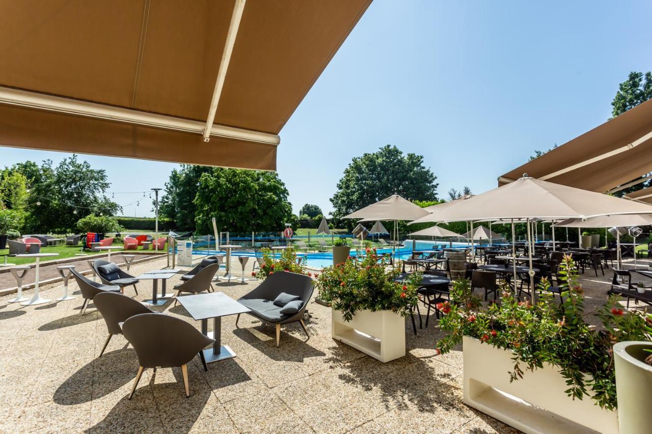 Novotel Bourges Exteriör bild